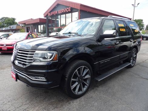 Used 2016 Lincoln Navigator Reserve AWD/4WD image 1