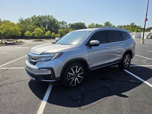 Used 2020 Honda Pilot Touring image 10