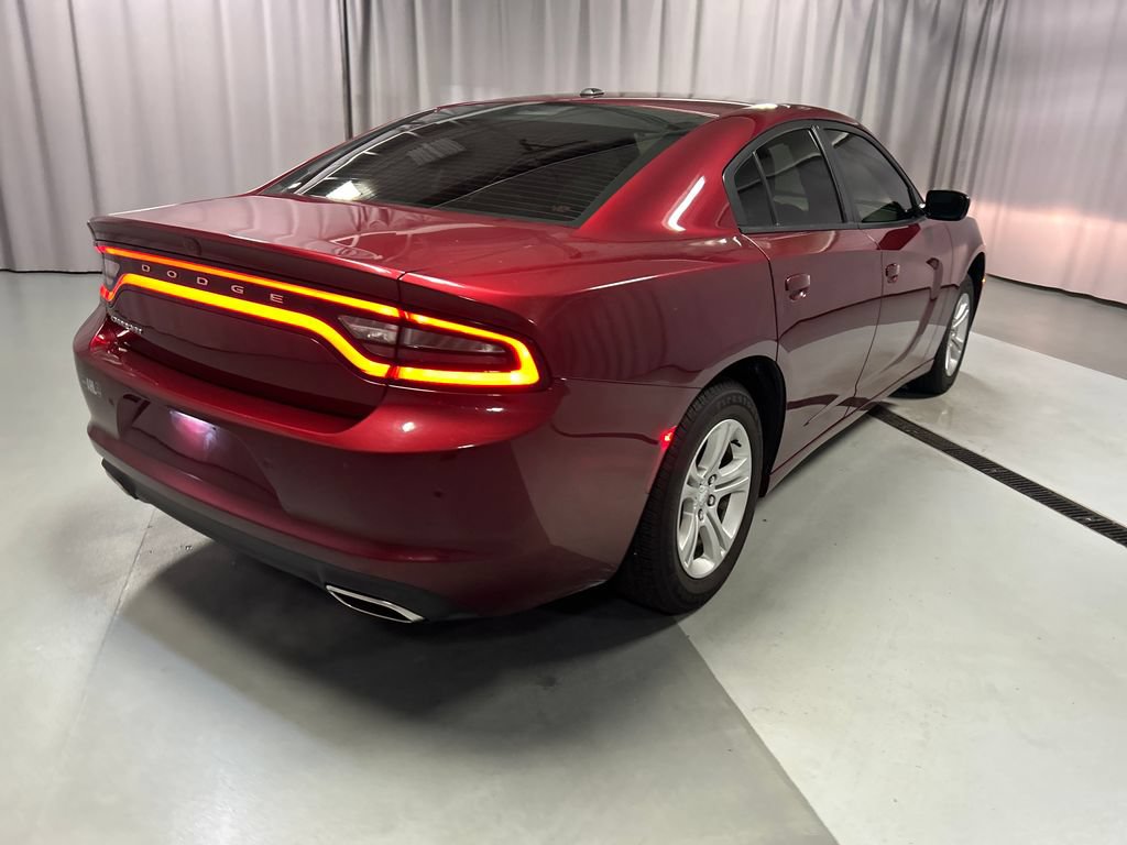 Used 2019 Dodge Charger SXT w/ Leather Interior Group RWD image 7