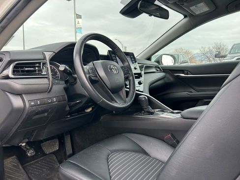 Used 2022 Toyota Camry SE image 24
