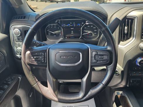 Used 2021 GMC Sierra 1500 Denali w/ Denali Ultimate Package AWD/4WD image 19