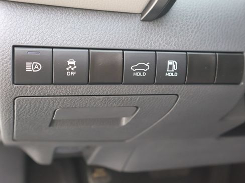 Used 2023 Toyota Camry LE FWD image 18