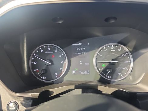 Used 2024 Subaru Ascent Touring AWD/4WD image 32