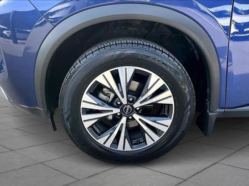 Certified 2023 Nissan Rogue SV w/ SV Premium B Package image 11