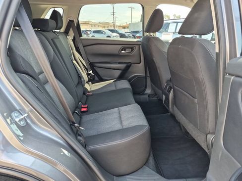 Certified 2024 Nissan Rogue SV FWD image 30