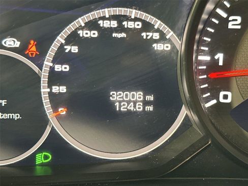 Used 2018 Porsche Panamera 4 AWD/4WD image 15