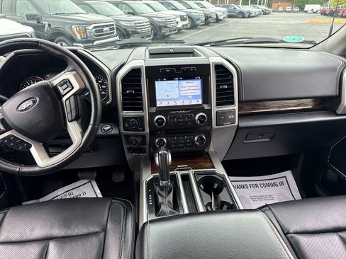 Used 2018 Ford F150 Lariat w/ Equipment Group 502A Luxury AWD/4WD image 23