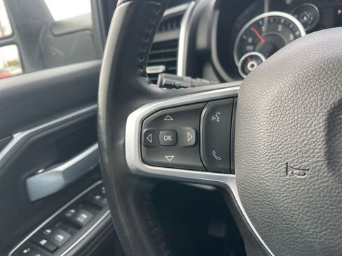 Used 2024 RAM 2500 Big Horn AWD/4WD image 14