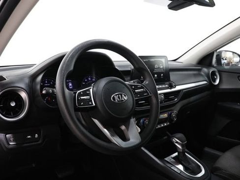 Used 2019 Kia Forte LXS FWD image 15
