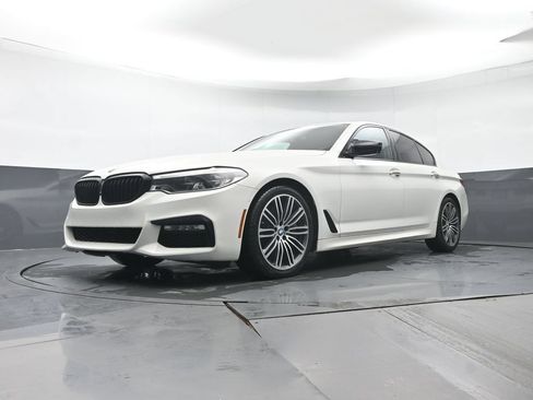 Used 2018 BMW 540i xDrive w/ M Sport Package AWD/4WD image 29