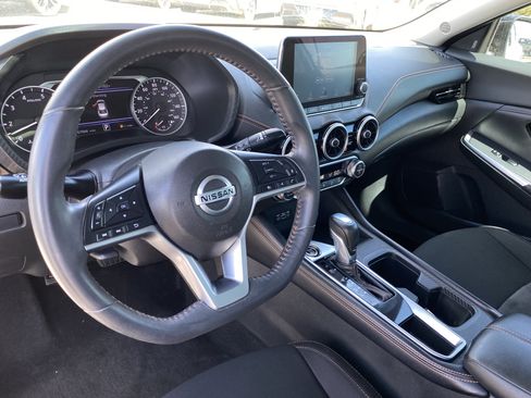 Used 2020 Nissan Sentra SR w/ Electronics Package FWD image 17