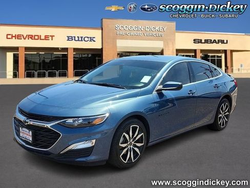 Used 2025 Chevrolet Malibu RS FWD image 1