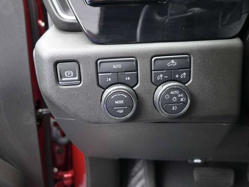 Used 2024 Chevrolet Silverado 1500 RST w/ Protection Package AWD/4WD image 10