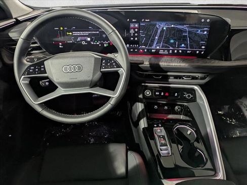New 2025 Audi Q5 Premium Plus image 17