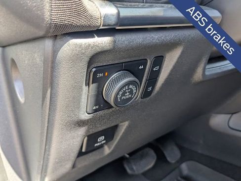 Certified 2025 Ford Expedition Tremor AWD/4WD image 29
