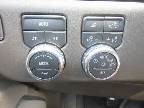 New 2026 GMC Sierra 1500 SLT w/ SLT Premium Plus Package image 19