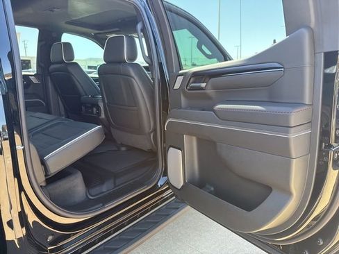 Used 2026 GMC Sierra 1500 AT4X AWD/4WD image 45