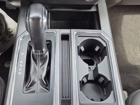 Used 2020 Ford F150 XLT w/ Equipment Group 302A Luxury AWD/4WD image 21