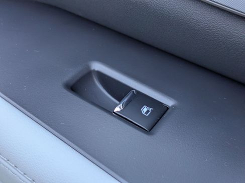 New 2025 Ford Expedition Platinum w/ Platinum Ultimate Package image 40