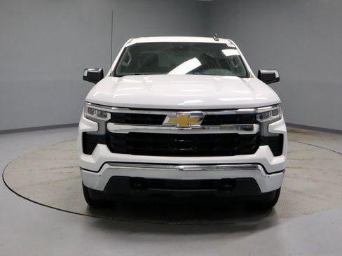 Used 2024 Chevrolet Silverado 1500 LT AWD/4WD image 6