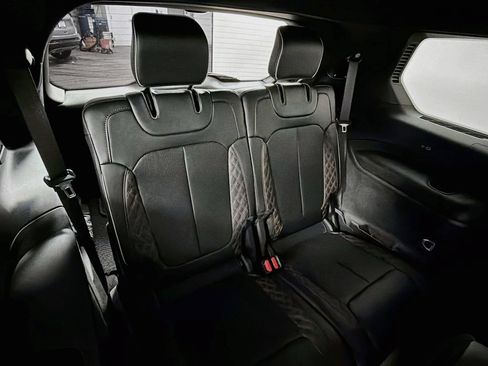 Used 2023 Jeep Grand Cherokee L Summit w/ Advanced Protech Group IV AWD/4WD image 29