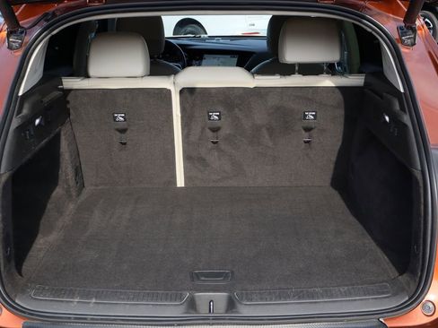 Used 2022 Buick Envision Essence w/ Technology Package I image 24