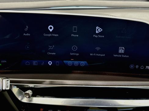 Used 2024 Cadillac Lyriq Tech RWD image 17