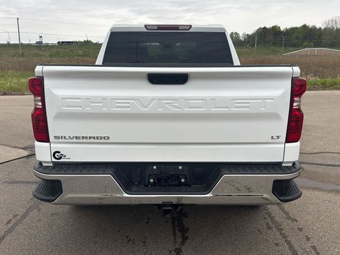 Used 2023 Chevrolet Silverado 1500 LT AWD/4WD image 4