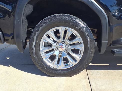 Used 2024 GMC Sierra 1500 Denali image 9