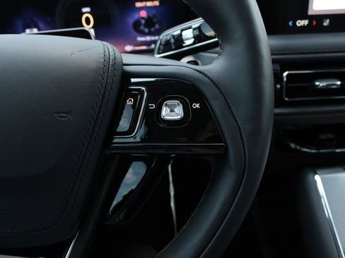 New 2026 Lincoln Aviator AWD image 42