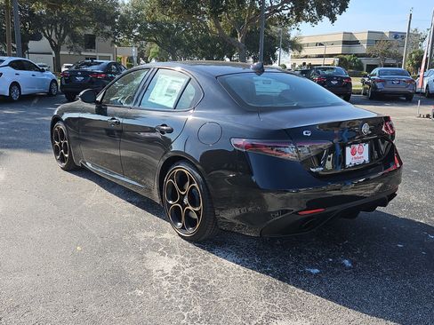 New 2025 Alfa Romeo Giulia w/ Driving Assist Package image 3