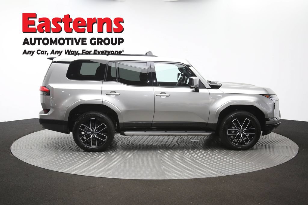 Used 2024 Lexus GX 550 w/ Cold Area Package AWD/4WD image 51