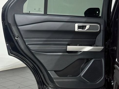 Used 2023 Ford Explorer XLT w/ Equipment Group 202A AWD/4WD image 52