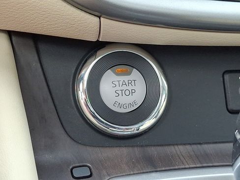 Used 2023 Nissan Murano Platinum w/ Cargo Package AWD/4WD image 24