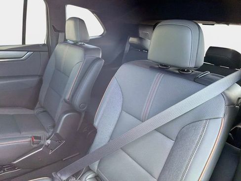 New 2026 GMC Acadia AT4 AWD/4WD image 12