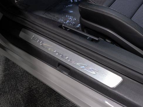 Used 2020 Porsche 911 Carrera 4S AWD/4WD image 41