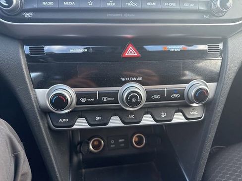 Used 2020 Hyundai Elantra SEL w/ Cargo Package (C1) image 13