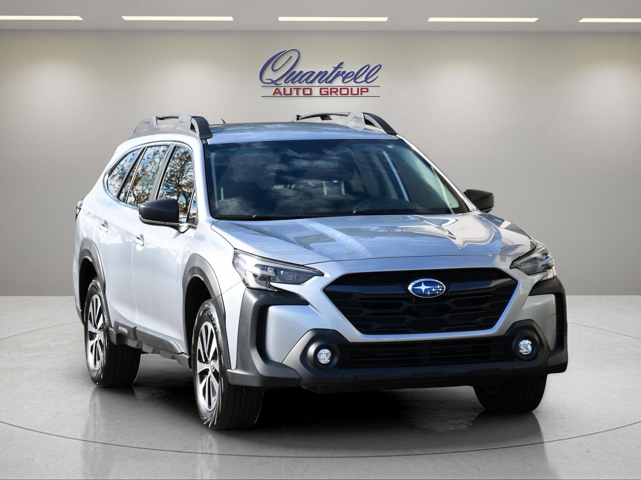 Used 2025 Subaru Outback w/ Popular Package #1A AWD/4WD image 2
