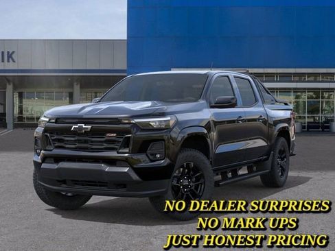New 2026 Chevrolet Colorado Z71 w/ Midnight Edition image 6