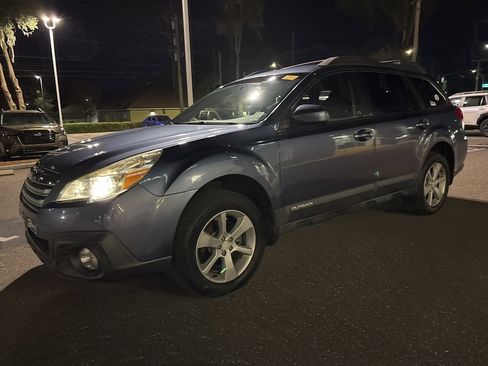 Used 2014 Subaru Outback 2.5i Premium image 22