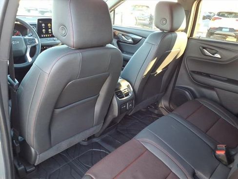 Used 2024 Chevrolet Blazer RS w/ Enhanced Convenience Package image 16