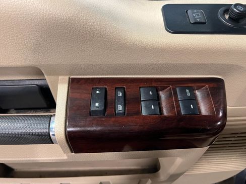 Used 2008 Ford F350 Lariat image 24