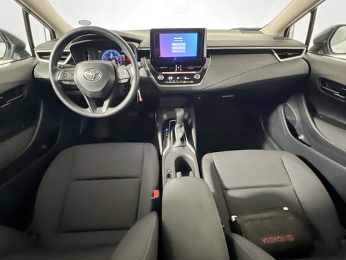 Used 2026 Toyota Corolla LE FWD image 28