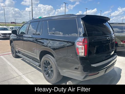 Used 2023 Chevrolet Suburban Z71 AWD/4WD image 8