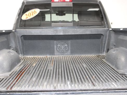 Used 2016 RAM 1500 Big Horn RWD image 17