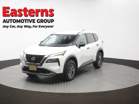 Used 2023 Nissan Rogue S AWD/4WD image 55