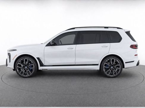 Used 2025 BMW X7 M60i AWD/4WD image 6