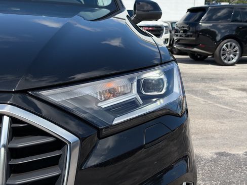 Used 2023 Audi Q7 3.0T Premium Plus w/ Premium Plus Package AWD/4WD image 9