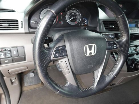 Used 2011 Honda Odyssey EX-L image 9