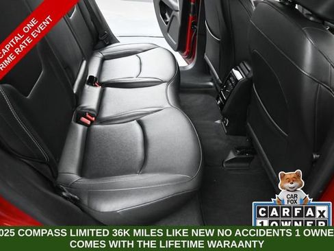 Used 2025 Jeep Compass Limited AWD/4WD image 21